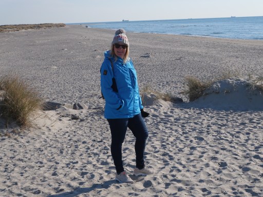 UNADJUSTEDNONRAW thumb 9ee2